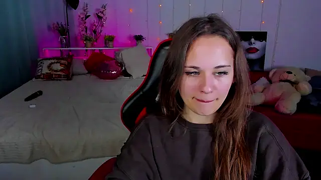 Makima lee online show from February 2025 07:52:02 PM