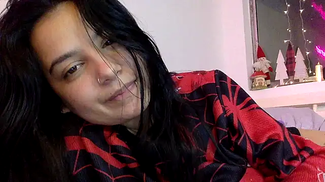 Snapshot of Mariasool chatting on December 2024 08:19:02 AM Mariasool online show from December 2024 08:19:02 AM