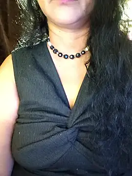Snapshot of Bangarupapa chatting on June 2026 04:43:01 PM Bangarupapa online show from June 2026 04:43:01 PM