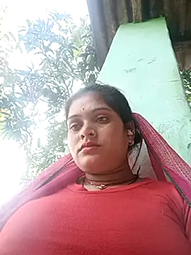 Snapshot of Chandni chatting on January 2025 01:42:02 PM Chandni online show from January 2025 01:42:02 PM