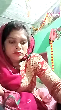 Snapshot of Chandni chatting on January 2025 03:20:01 PM Chandni online show from January 2025 03:20:01 PM