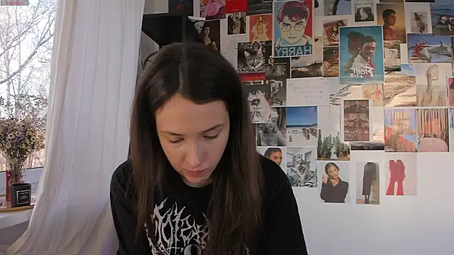 MonicaRocket online show from December 2024 11:10:02 AM