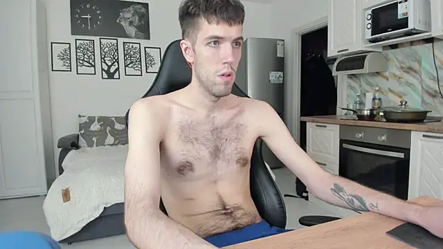 Snapshot of White_Dylan chatting on June 2026 11:40:01 PM White Dylan online show from June 2026 11:40:01 PM