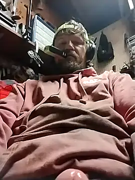 Snapshot of hornygiltz92 chatting on December 2025 12:36:01 PM hornygiltz92 online show from December 2025 12:36:01 PM