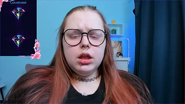 Snapshot of Crow_Diam0nd chatting on January 2025 07:49:02 PM Crow Diam0nd online show from January 2025 07:49:02 PM