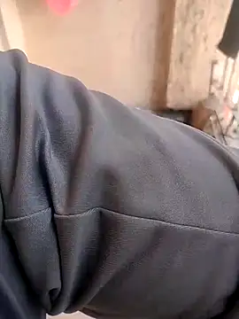 Snapshot of Vinay-kumar89 chatting on December 2025 07:15:02 AM Vinay-kumar89 online show from December 2025 07:15:02 AM