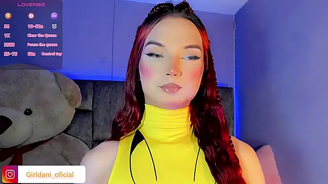 Snapshot of Liittle_foxxxy chatting on December 2024 03:49:01 AM Liittle foxxxy online show from December 2024 03:49:01 AM