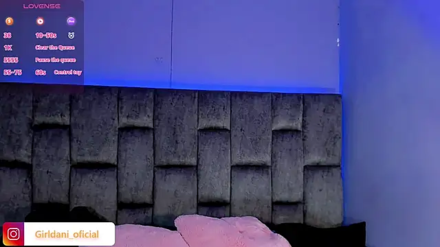 Snapshot of Liittle_foxxxy chatting on January 2025 05:22:01 AM Liittle foxxxy online show from January 2025 05:22:01 AM