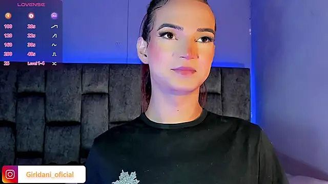 Snapshot of Liittle_foxxxy chatting on February 2025 04:25:01 AM Liittle foxxxy online show from February 2025 04:25:01 AM