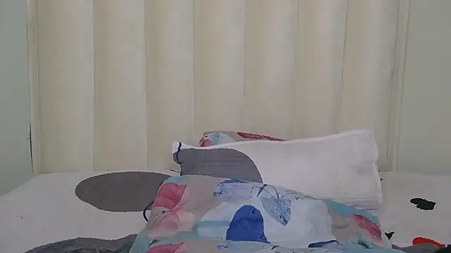 DAIRYBELLELIZxx online show from February 2026 01:35:02 AM