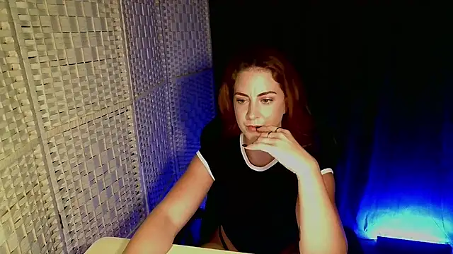 Snapshot of KayleyxEmily chatting on June 2026 08:02:02 PM KayleyxEmily online show from June 2026 08:02:02 PM