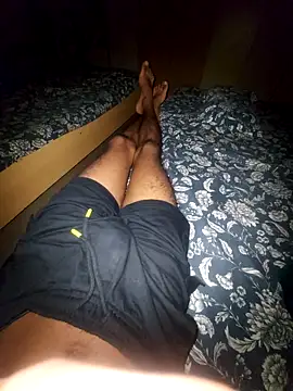 biggboyzz online show from December 2025 01:07:01 PM