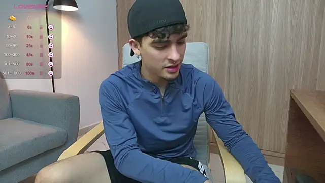 zenn rush1 online show from February 2025 01:33:01 PM