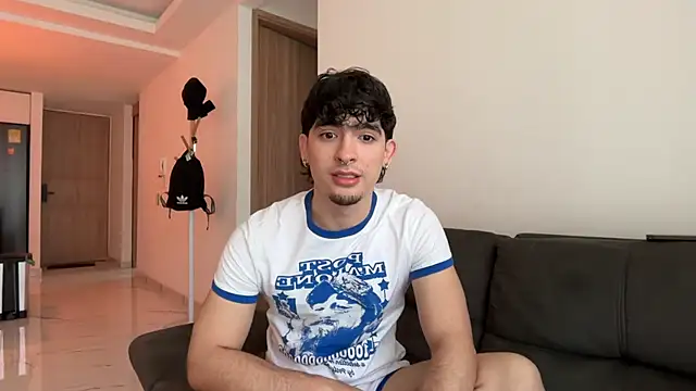 zenn rush1 online show from March 2026 01:37:01 PM