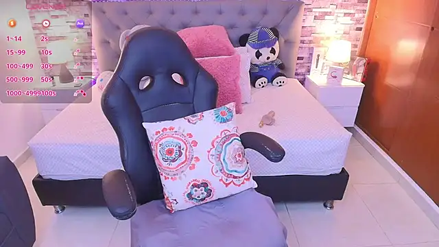 italy   boobs online show from November 2025 10:58:01 AM