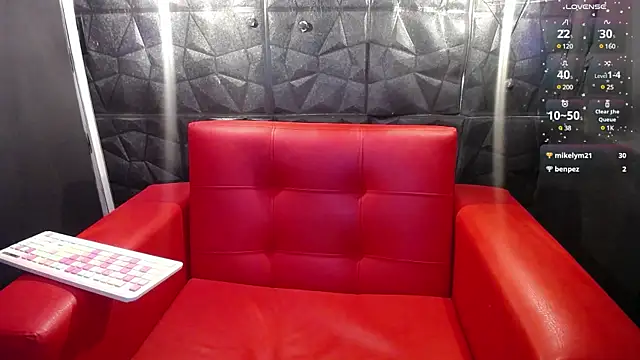 banyolet stg online show from December 2024 05:08:02 PM