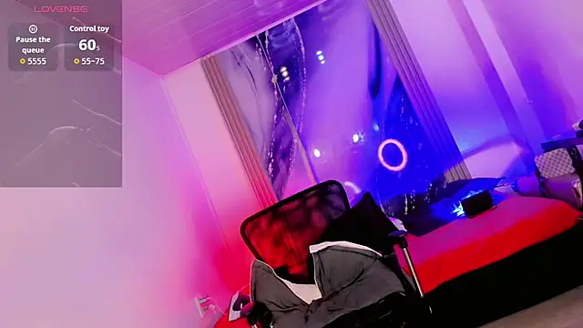 Gabyqueen70 online show from June 2026 09:14:01 AM