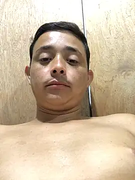 isacalejandroo online show from January 2025 04:27:01 AM