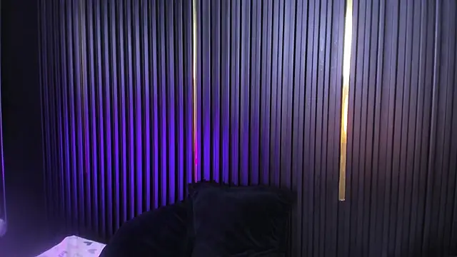 AndyBlake  online show from January 2025 05:52:02 AM