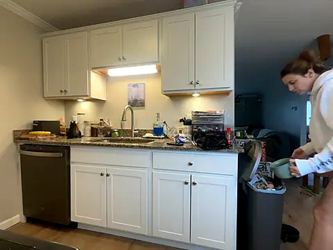 MissSwitch online show from December 2025 02:37:02 PM