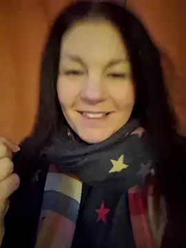 Snapshot of 420Curvybabe chatting on January 2025 07:32:02 AM 420Curvybabe online show from January 2025 07:32:02 AM