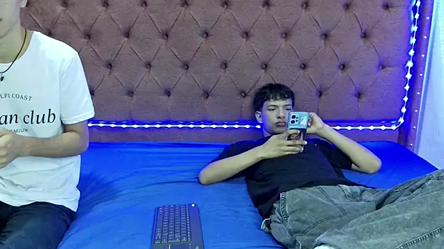 boys yourparty online show from December 2024 01:28:02 PM