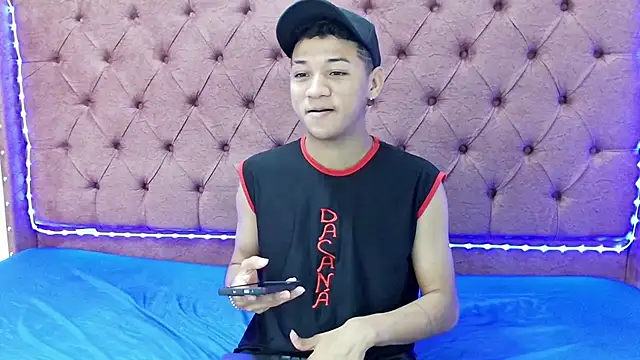 boys yourparty online show from January 2025 01:14:01 PM