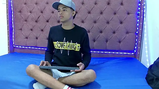 boys yourparty online show from February 2025 01:50:01 PM