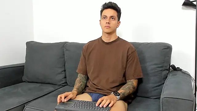 JeanBroc online show from October 2025 08:19:01 PM