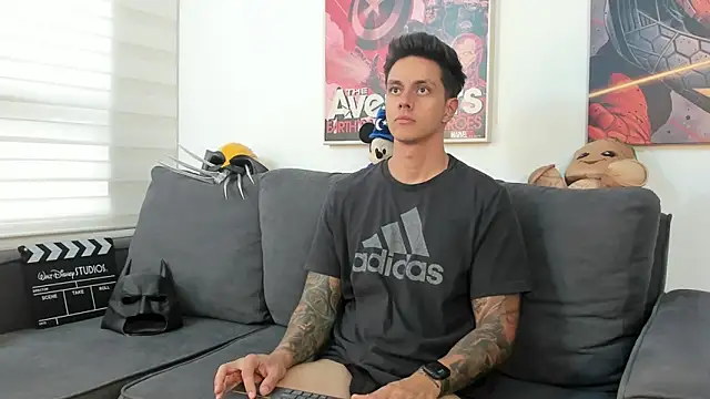 JeanBroc online show from December 2025 08:02:02 PM