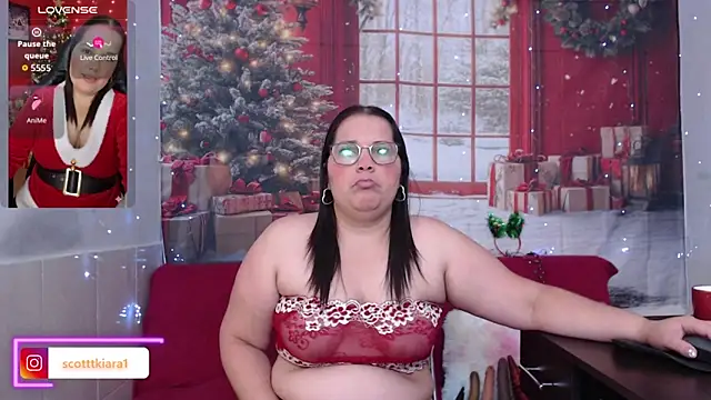 kiara scottt online show from December 2025 09:14:01 AM