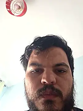 Snapshot of Chneor28 chatting on January 2026 09:25:01 AM Chneor28 online show from January 2026 09:25:01 AM