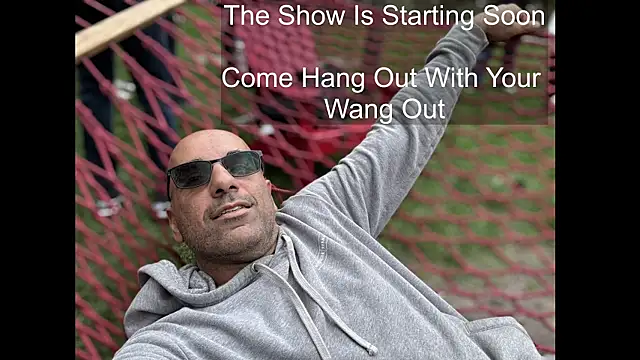 bear russian hunk online show from January 2026 04:12:02 PM