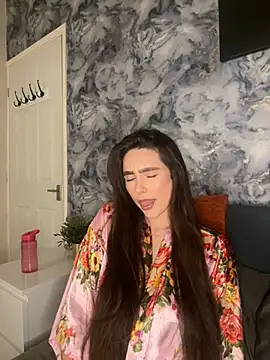 Snapshot of EmmaRosalie chatting on February 2025 09:48:01 PM EmmaRosalie online show from February 2025 09:48:01 PM