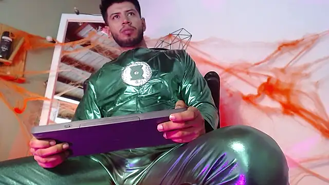 Snapshot of Colby_brown03 chatting on October 2025 07:27:02 PM Colby brown03 online show from October 2025 07:27:02 PM