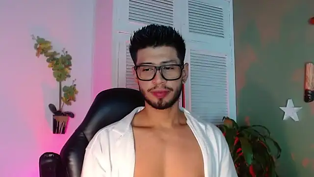 Snapshot of Colby_brown03 chatting on November 2025 07:47:01 PM Colby brown03 online show from November 2025 07:47:01 PM