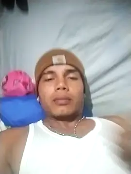 Snapshot of alex_candela chatting on December 2024 06:43:01 AM alex candela online show from December 2024 06:43:01 AM