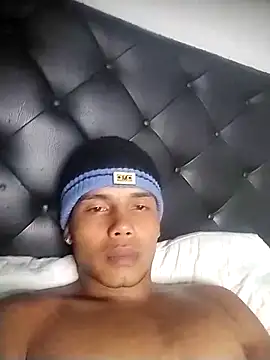 Snapshot of alex_candela chatting on January 2025 05:41:02 AM alex candela online show from January 2025 05:41:02 AM