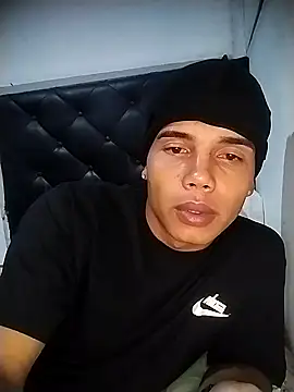 Snapshot of alex_candela chatting on January 2025 07:29:01 AM alex candela online show from January 2025 07:29:01 AM