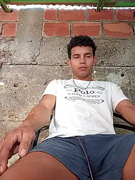 Snapshot of alex_candela chatting on November 2025 11:54:01 AM alex candela online show from November 2025 11:54:01 AM