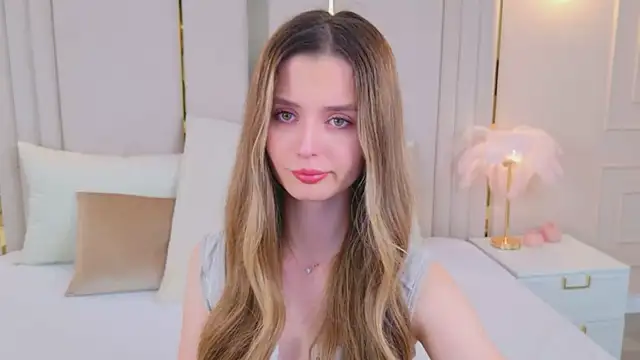 MarybethSnow online show from December 2025 05:06:02 PM