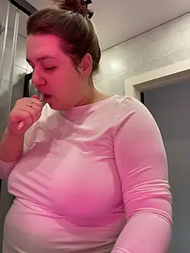 SuzieMurray online show from February 2026 07:25:02 AM