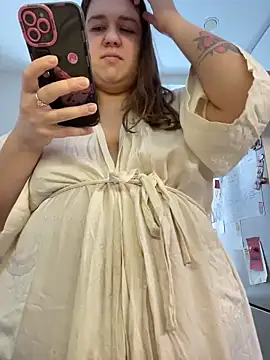 SuzieMurray online show from February 2026 08:24:02 AM