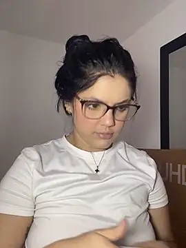 Snapshot of kimberlyhills1 chatting on November 2025 08:19:02 PM kimberlyhills1 online show from November 2025 08:19:02 PM