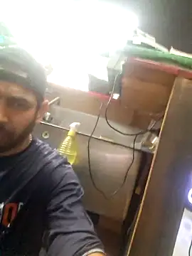 Alsaud1106 online show from December 2025 09:31:02 PM