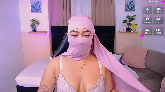 Snapshot of Kendra_Kait chatting on June 2026 11:09:01 AM Kendra Kait online show from June 2026 11:09:01 AM