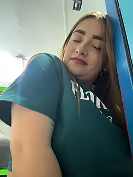 Snapshot of Tatiana_O chatting on November 2025 08:11:02 PM Tatiana O online show from November 2025 08:11:02 PM