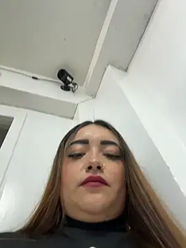 Snapshot of Tatiana_O chatting on November 2025 03:27:01 PM Tatiana O online show from November 2025 03:27:01 PM