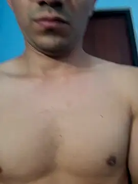 Snapshot of charlesss19 chatting on November 2025 10:53:02 PM charlesss19 online show from November 2025 10:53:02 PM