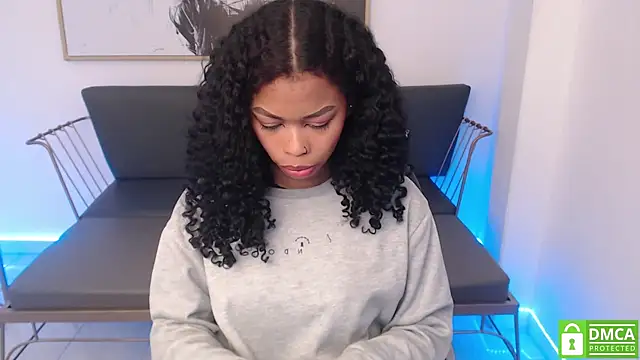 Shenna brunette  online show from February 2025 01:10:02 PM